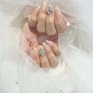 ネイル WISTERIA megumiのネイルデザイン