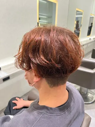 カラー メンズ 吉見 涼のヘアスタイル