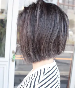 ショート カラー ヘアアレンジ Mariana/ 鶴原-ハイライトのヘアスタイル