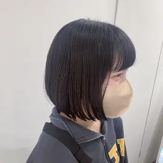 ショート カラー 都築 優菜のヘアスタイル