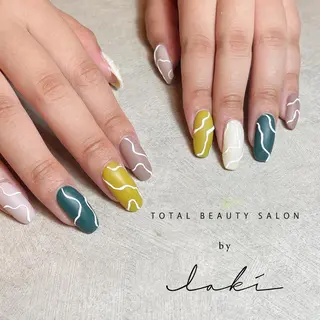 ネイル my&所属・my&_ maimiのネイルデザイン