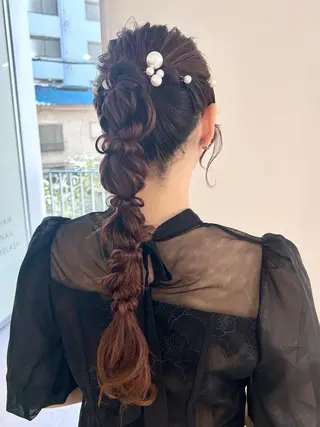 ヘアアレンジ 関口 桃花🌷 暖色カラーのヘアスタイル