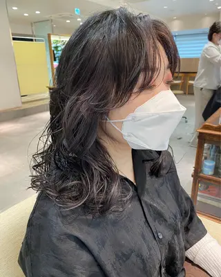 セミロング sea's所属・ヒラカホ/矢場町/ ブリーチ/似合わせのヘアスタイル