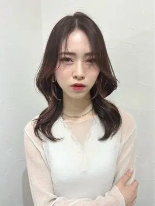 セミロング レイヤー/韓国風 三好悠生のヘアスタイル