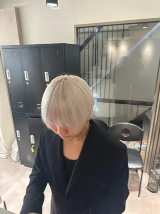 ショート メンズ 🇰🇷ハイトーン× 韓国レイヤー레이어드のヘアスタイル