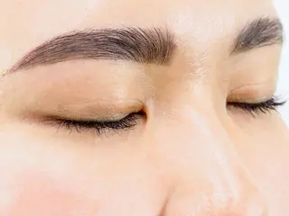 アイブロウ マツエク・マツパ R'ocoLush 恵比寿店江川のマツエク・マツパデザイン