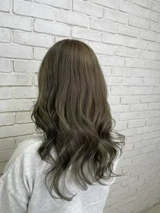 ロング カラー nameless miichiのヘアスタイル