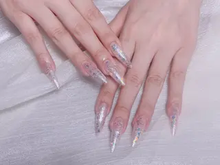 ネイル KARI ネイルサロンのネイルデザイン