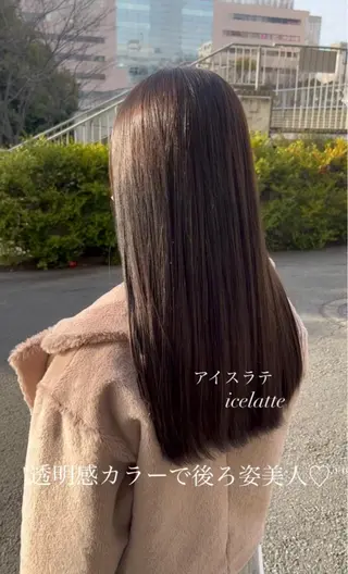 ロング メンズバレイヤージュ 斉藤春のヘアスタイル