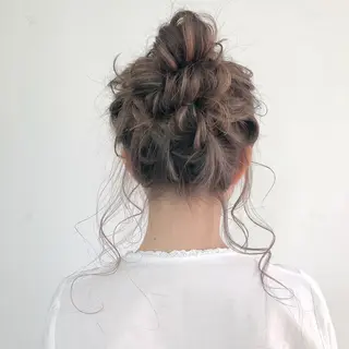 ロング ヘアアレンジ 榎園 由美のヘアスタイル