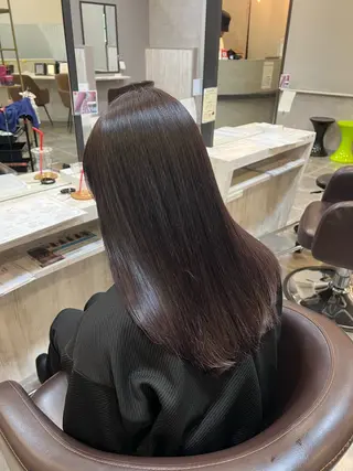 セミロング カラー 叶 妃万里のヘアスタイル