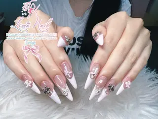 ネイル ７９LINA NAIL 心斎橋店所属・リナネイル アメ村心斎橋店のネイルデザイン