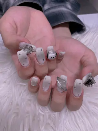 ネイル 美爪パラジェル導入店 Sunnilyのネイルデザイン