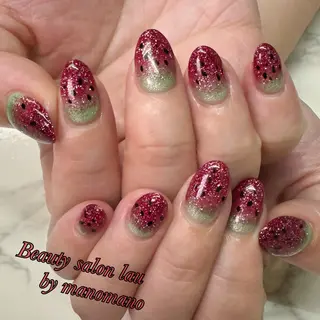 ネイル ラウバイマノマノ なかざとのネイルデザイン