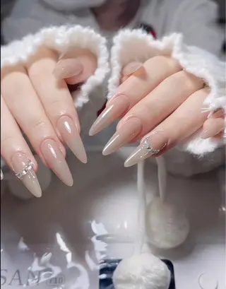 カラー RUBY NAIL SPAのネイルデザイン