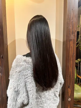 ロング すずみ/カラーモデル /髪に優しいカラーのヘアスタイル