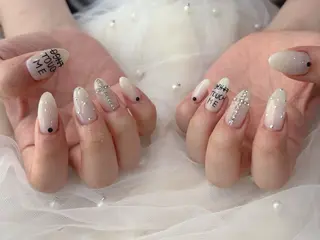 ミディアム Nail  R💫 naoのネイルデザイン