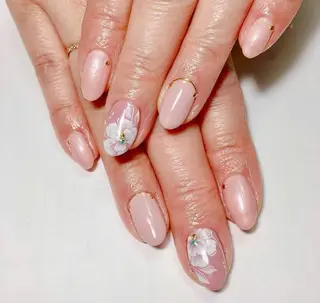 ネイル JINI NAIL所属・ジニ ネイルのネイルデザイン