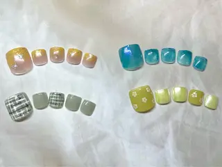 ネイル HENECY💞 SHIERIのネイルデザイン