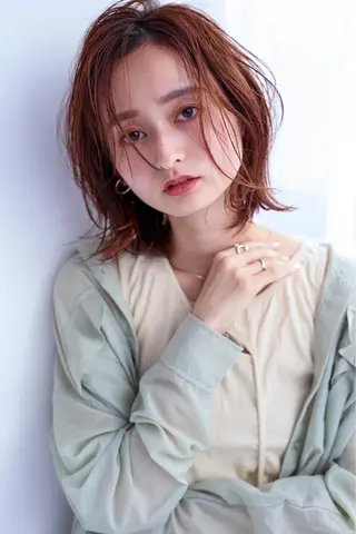 ミディアム カラー モリシュンスケ /レイヤー/髪質改善のヘアスタイル