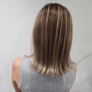 ミディアム Le Lien カジのヘアスタイル