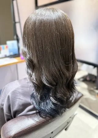 カラー 西原 愛紗のヘアスタイル