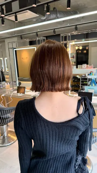 ショート カラー 木元 瑛✂︎ボブのヘアスタイル