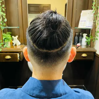 ショート premium barber表参道店所属・新田 梨乃のヘアスタイル