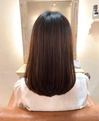 ミディアム エイミーバイアフロート所属・Kasuga Sayuriのヘアスタイル