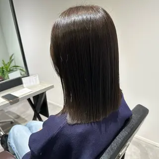 ミディアム カラー 岩本みるか/ 暖色カラー/ベージュのヘアスタイル