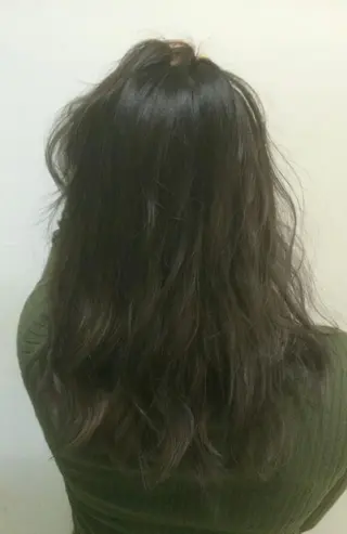 セミロング ロング カラー 100%髪質改善特化 TRUNSのヘアスタイル