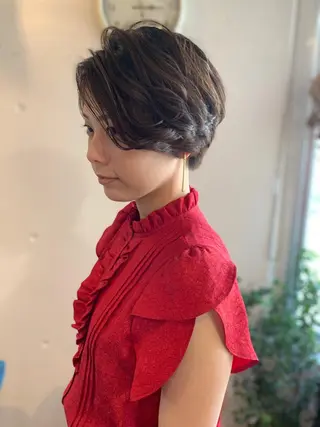 ショート 凪の 旅先のヘアスタイル