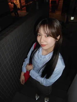 ロング カラー レイヤー✂️ ハイトーン💖モテ髪のヘアスタイル