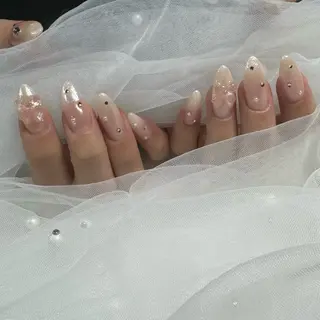 ネイル 東 千夏のネイルデザイン