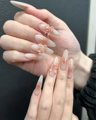 ネイル Tini ANA.CHUOのネイルデザイン