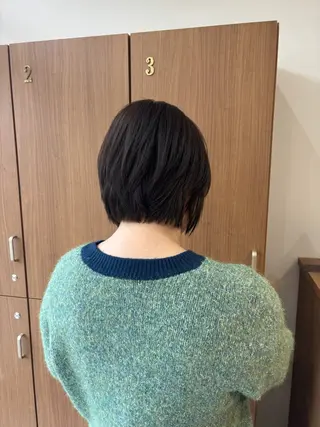 ショート カラー 能勢 莉里花のヘアスタイル