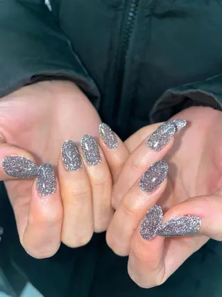 ネイル Hisaka Mikiのネイルデザイン