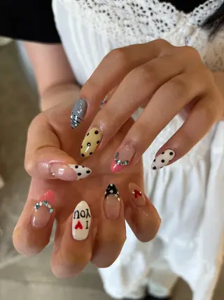 ネイル whitepaper 🎀airiのネイルデザイン