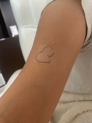 pepper所属・美容室内の半個室 pepperのマツエク・マツパデザイン