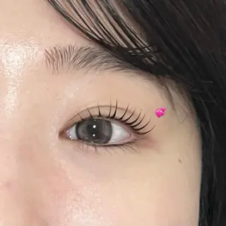 マツエク・マツパ Mavie Karin.のマツエク・マツパデザイン