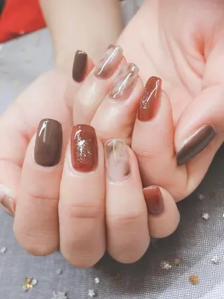 ネイル Flowerネイルサロン所属・. yukiのネイルデザイン