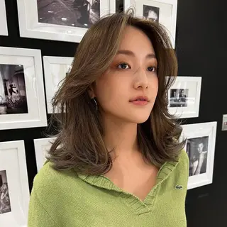 セミロング カラー 🇺🇸海外デザイン iCON TOKYOのヘアスタイル