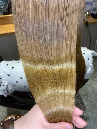 ロング カラー レイヤー×髪質改善 マネージャー安藤光司のヘアスタイル