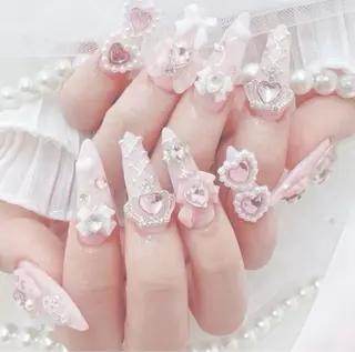 ネイル なな_ CloudyChanのネイルデザイン