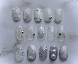 ネイル aya 𓂃のネイルデザイン