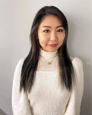 ロング Qin share salon 原宿店所属・🫧艶ハイトーン 特化🫧ライヤのヘアスタイル