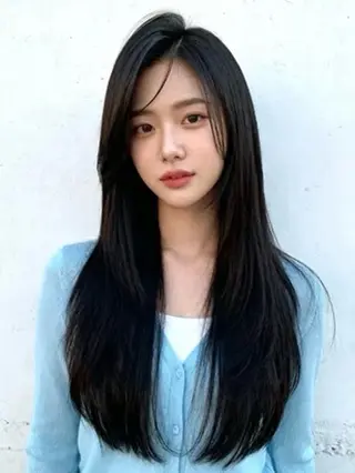 セミロング カラー 韓国レイヤーカット 🫧大阪梅田レイヤーのヘアスタイル