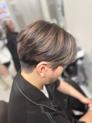 ショート カラー メンズ Men's BIRTH by happiness 梅田中崎町店所属・メンズ特化美容師 カラー専門ぺーターのヘアスタイル