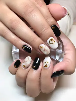 ネイル 'mm所属・'mm  (ミリ) ＭＡＮＡＭＩのネイルデザイン