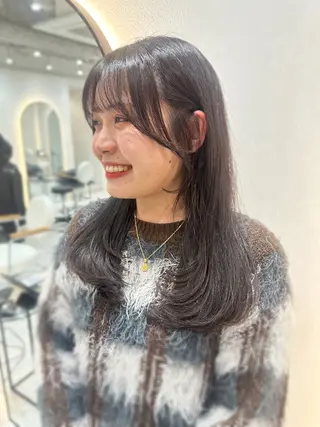 セミロング カラー 韓国ヘア顔周りカット 艶髪ベージュtamaのヘアスタイル